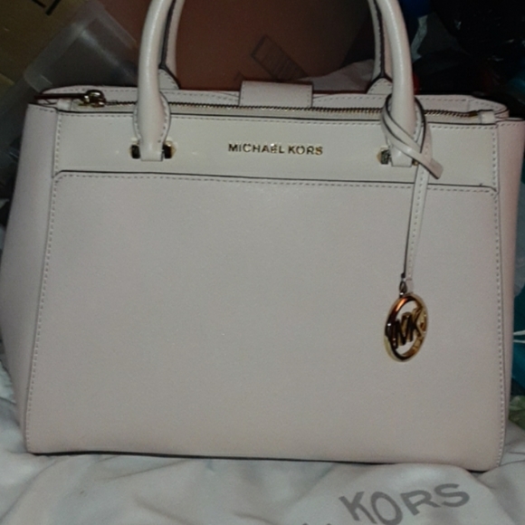 Michael Kors light pink NW/OT Handbag - Picture 3 of 7